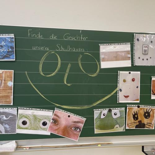Gesichter im Schulhaus
