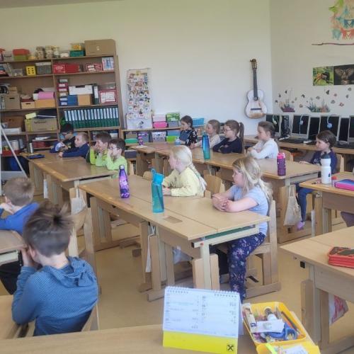 Instrumente für Bläserklasse